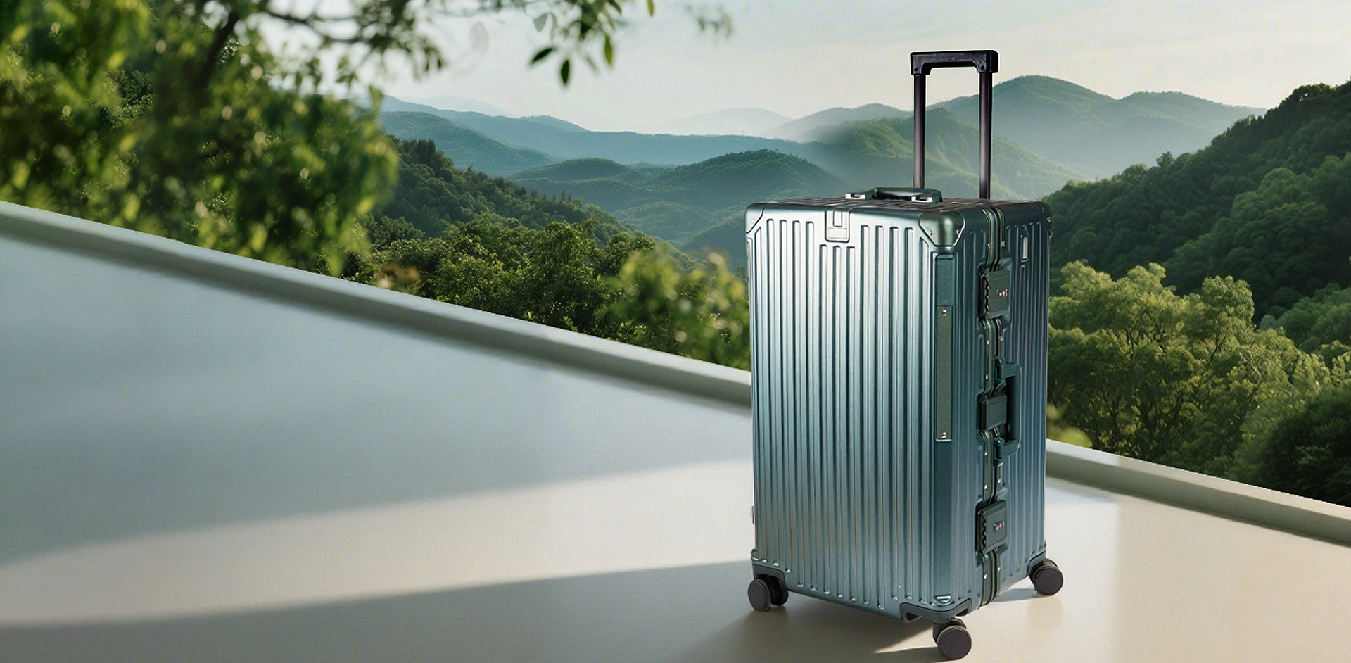 Pinghu Huacheng Bavul & Bag Co., Ltd.